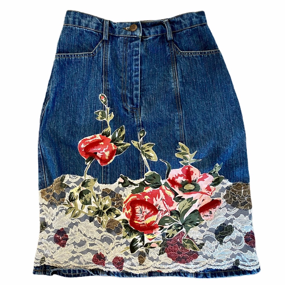 MONROE & MAIN Embellised Denim Pencil Skirt - Picture 2 of 13